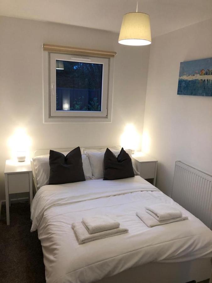 Lake View Lodge Chichester Esterno foto